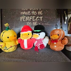 Jeep Holiday Christmas PLUSH DUCKS Santa Snowman Gingerbread Man Tree Lights